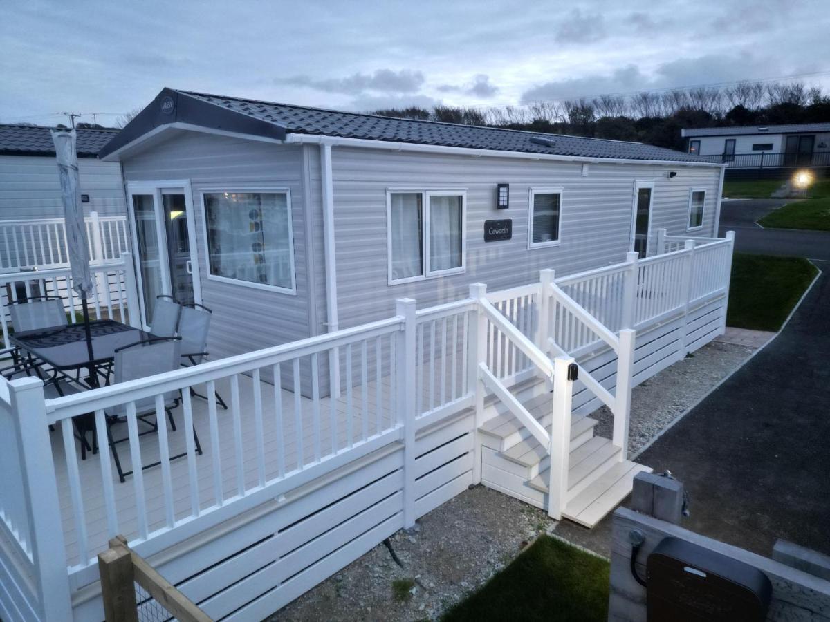 3-Bedroom Holiday Home With Valley Views Newquay  Exterior photo